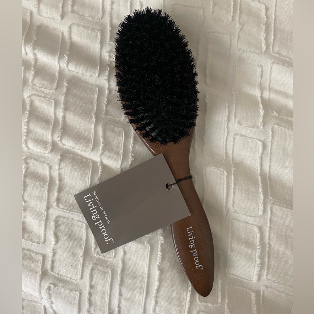NWT Living Proof Brush